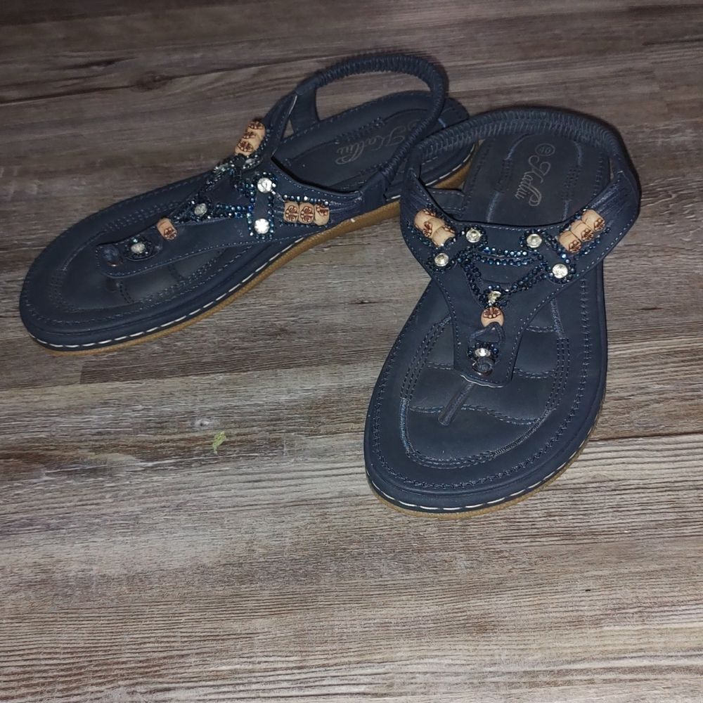 Katliu Navy Beaded Sandals Soft Comfort Arch Support  SZ 8.5